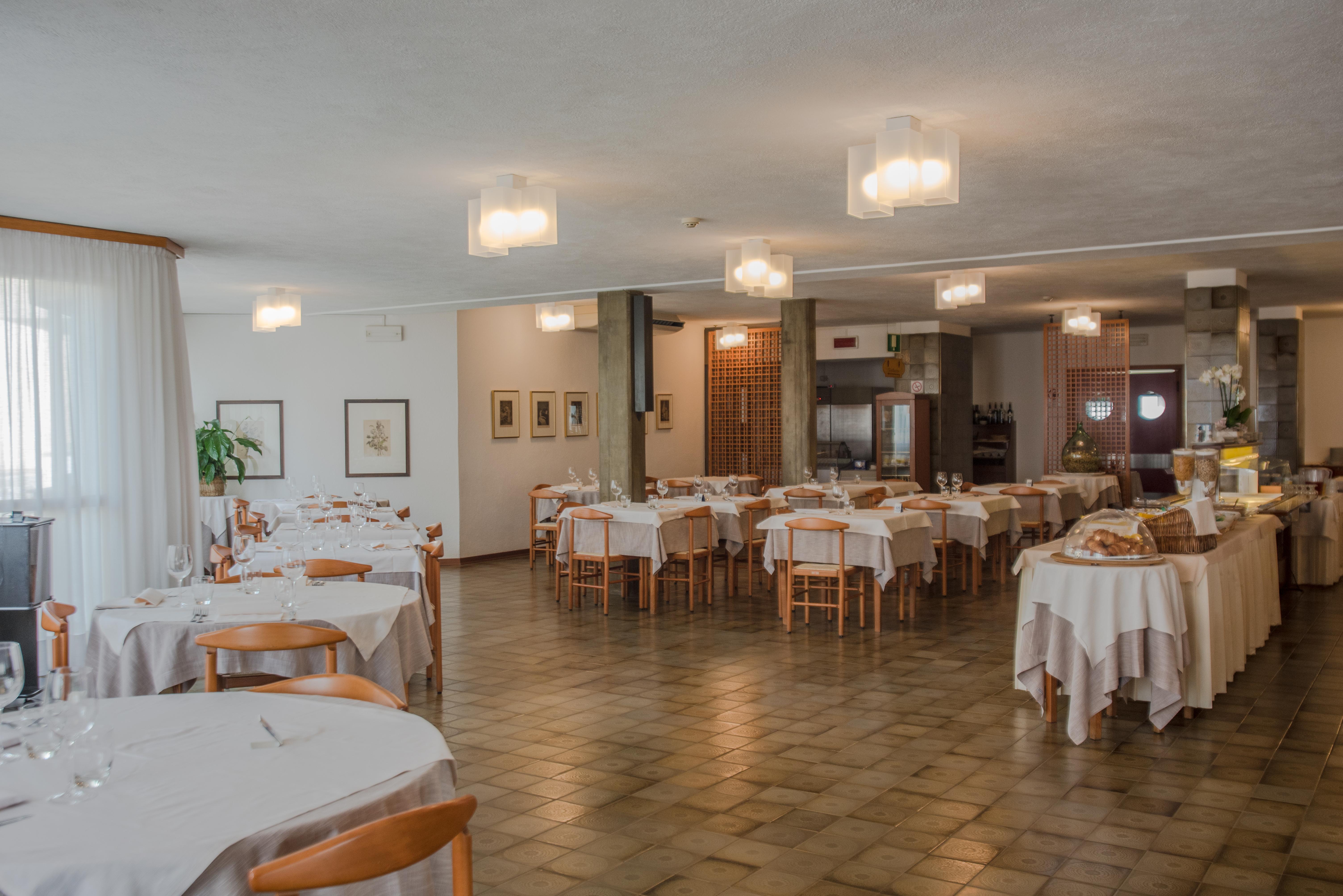 Hotel Argentina Градо Экстерьер фото